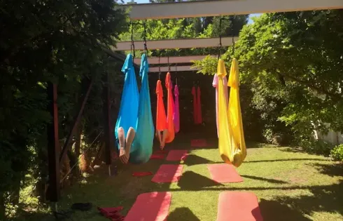 STUDIOGARTEN - Schnupperworkshop Aerial Yoga @ Zeitlos Yoga