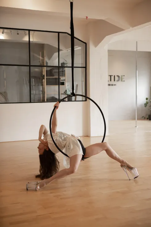 Sensual Hoop & Floor @ Soultide