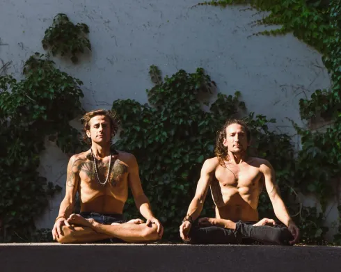 Ashtanga Therapeutics Vienna with Joey Paz & Bryce Delbridge @ Feelgoodstudio 1040 " Movement / Vritti "