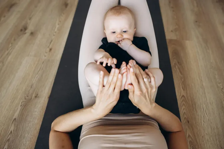 Mami & Baby Yoga (Postnatal) @ Riverflow Yoga