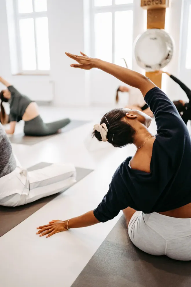 Lotos Yoga Online