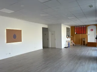 Le studio n'a pas fourni de description pour cette image de profil.