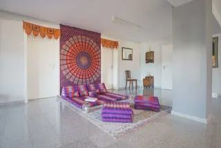 Dieser Anbieter hat keine Bildbeschreibung für dieses Bild hinterlegt