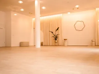 Dieser Anbieter hat keine Bildbeschreibung für dieses Bild hinterlegt