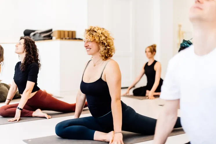 YIN YOGA 💫 Level I-II 🇬🇧 LIVESTREAM @ ONLINE - LOTOS YOGA