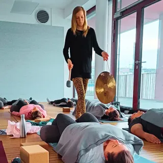 Dieser Anbieter hat keine Bildbeschreibung für dieses Bild hinterlegt