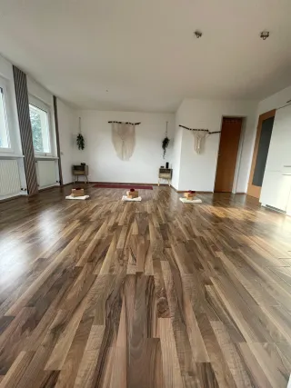 Dieser Anbieter hat keine Bildbeschreibung für dieses Bild hinterlegt