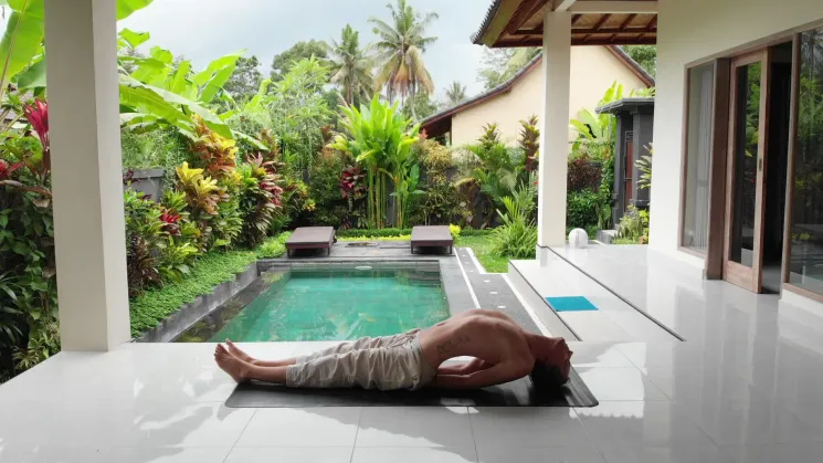 Yin Yoga Mittelstufe - Live aus Bali @ Yoga Vidya Bad Meinberg e.V.