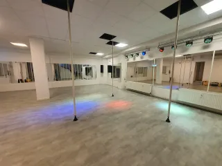 Dieser Anbieter hat keine Bildbeschreibung für dieses Bild hinterlegt