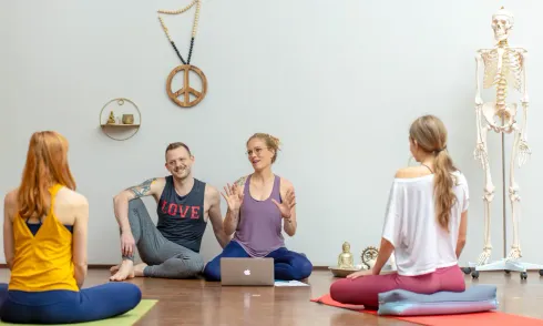 The Magic - 300h Advanced Yogalehrerausbildung ab 2026 @ Strahlkraft Studio Dortmund
