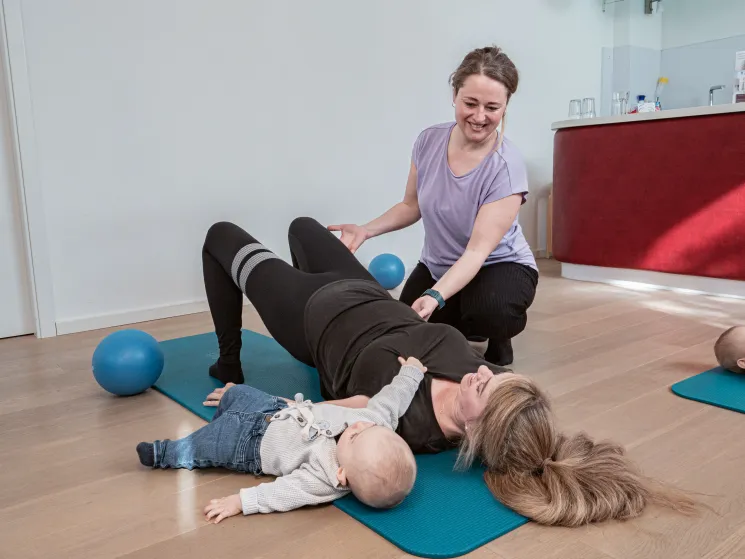 Rückbildungskurs intensiv mit Kind: 09.12.26 - 03.03.27; Uhrzeit: 14.30 -15.50 Uhr @ Hebammenpraxis und Osteopathie Schwabinger Kindl