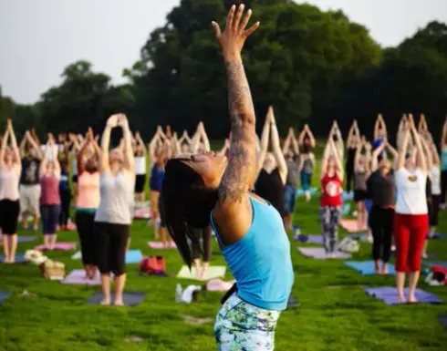 Outdoor Summer Solstice: Yoga & Dance Prater (Arenawiese) @ Manas Yoga