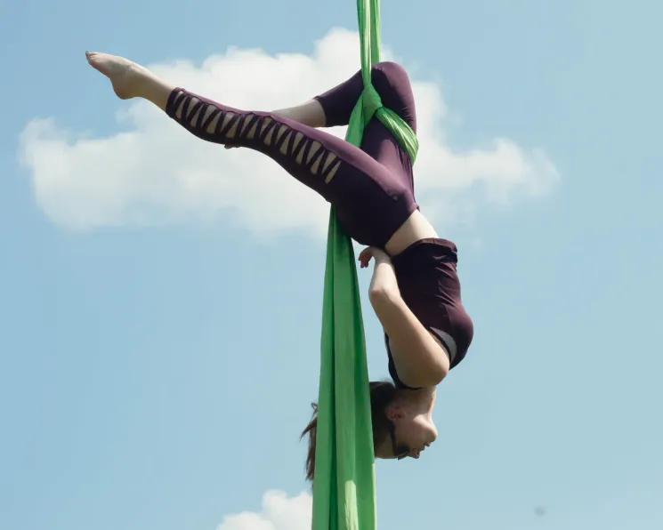 Build your own choreo on Silks (ab Level 3) @ Aerial Silk Vienna