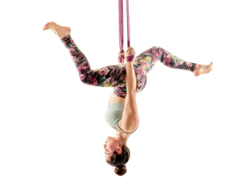 Straps:Special Spinning @ Aerial Silk Vienna