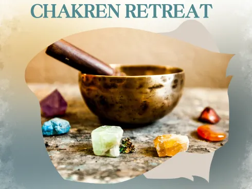 Energie auf allen Ebenen – Deine innere Chakra-Reise + Geschenkbox* @ Yogaverse