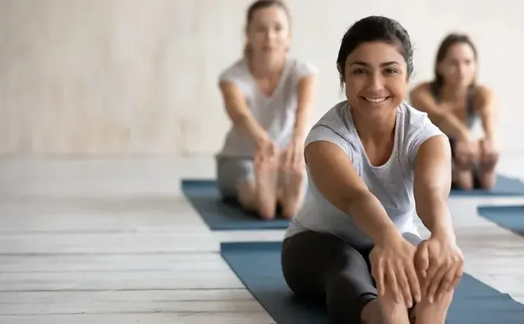 Joga - Yoga für Jugendliche Ausbildung (20h) // Dezember 2024 // im Studio & online @ Yogasoul