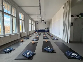 Dieser Anbieter hat keine Bildbeschreibung für dieses Bild hinterlegt