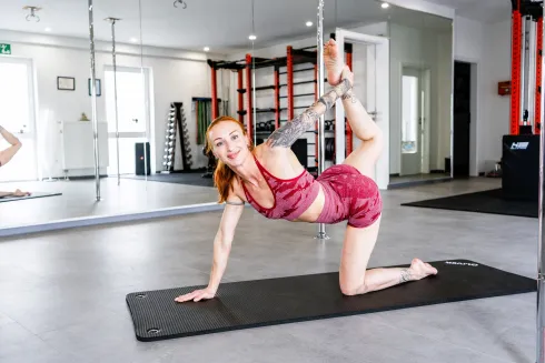 Fit & Flexy - Full Body Workout - Online @ Pole ART Studio GmbH