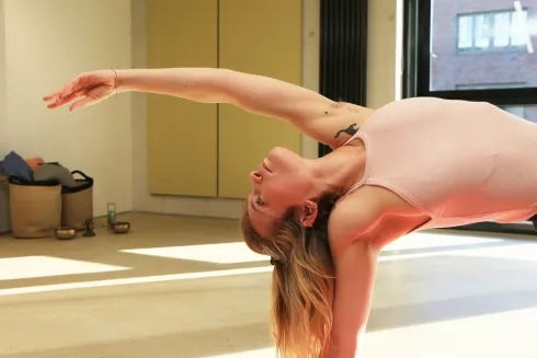 Vinyasa Flow Open Level mit Tanja @ Le moment Yoga und Meditation