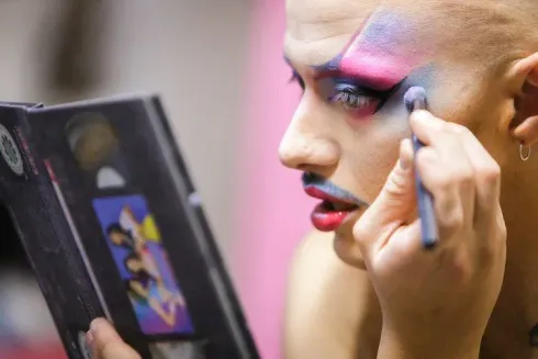 DRAG ACADEMY / Création de makeup drag @ Brussels Art Pole
