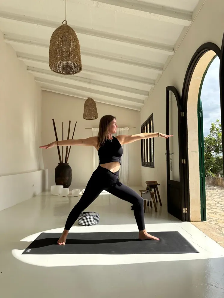 yoga.pur - DI, 19 Uhr @ sportschule e.pisch