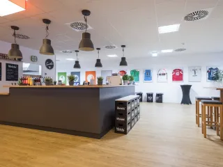 Dieser Anbieter hat keine Bildbeschreibung für dieses Bild hinterlegt