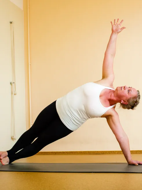 Yoga & Rückbildung II - Aufbau Präsenz @ Asana-Praxis
