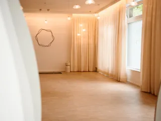 Dieser Anbieter hat keine Bildbeschreibung für dieses Bild hinterlegt