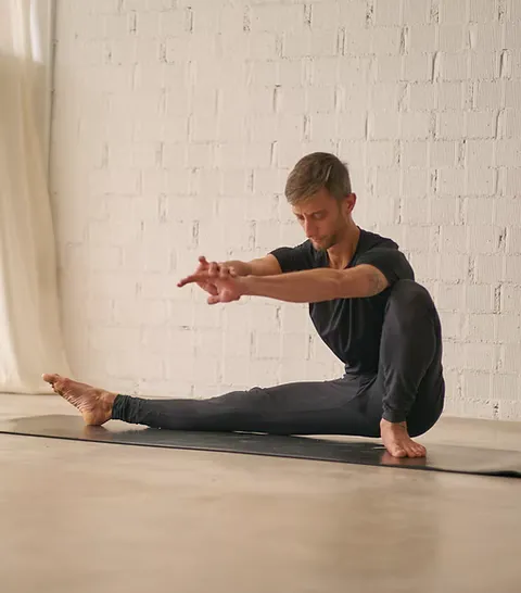 50h Rocket® Teacher Training mit David Cabezas Sánchez (in English, 2x25h) @ Yoga Lab | Schanze