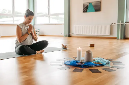 Woman in Balance - Frauenkreis- verschiedene Specials immer freitags 4- wöchig @ Yvis Gym