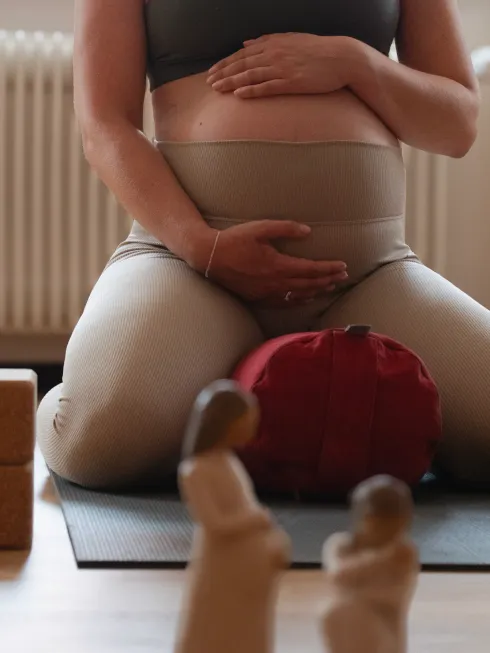 Partneryoga in der Schwangerschaft @ insaja - yoga & dance