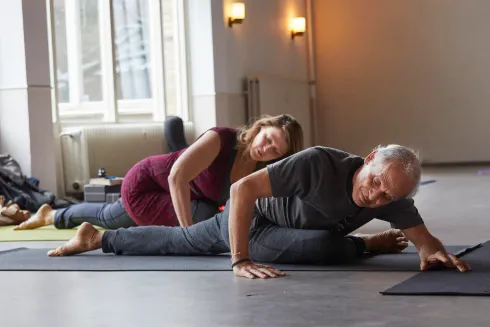 Teacher Training: How to evolve in your Pralaya Postures @ Yogasite