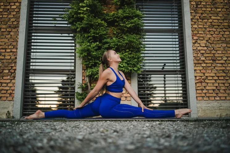 Gratis- Leg Flexibility - Off Pole Kurs mit Yvi @ Fit & Fly by Marita