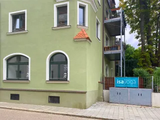 Dieser Anbieter hat keine Bildbeschreibung für dieses Bild hinterlegt