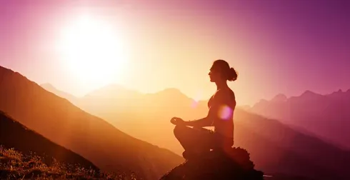 Meditationsausbildung Modul 3: Flow & Stärke @ Shivarocks Yogaloft