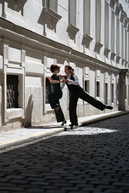 Intermediate (L4) - Colgadas & Volcadas @ Tango Mango