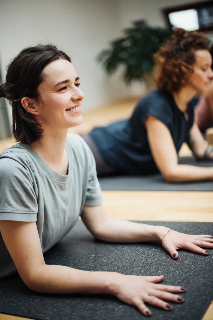 Strong Back Yoga | LEVEL 1 | STUDIO ONLY | Eimsbüttel @ TRIBE Yoga Base