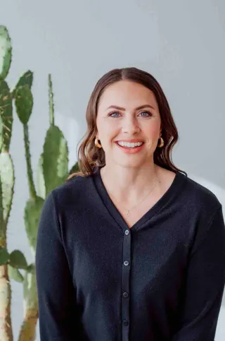 Laura (DE/EN)