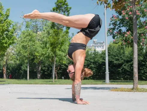 🤸♀️ Inversion Progressions @ CASA C ALMA