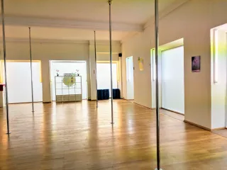 Dieser Anbieter hat keine Bildbeschreibung für dieses Bild hinterlegt