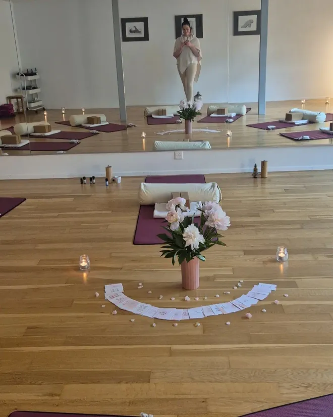 SOLDELUNA YOGA