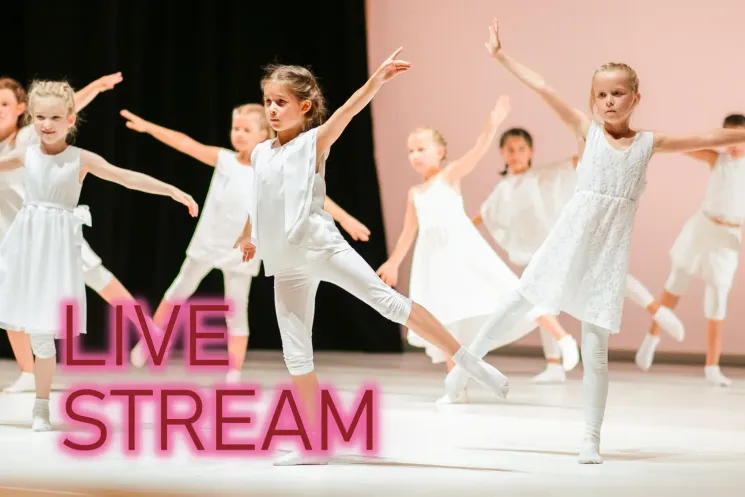 LIVE STREAM | Frühförderung Ballett | 6-8 @ Tanzkunstschule iDanZz