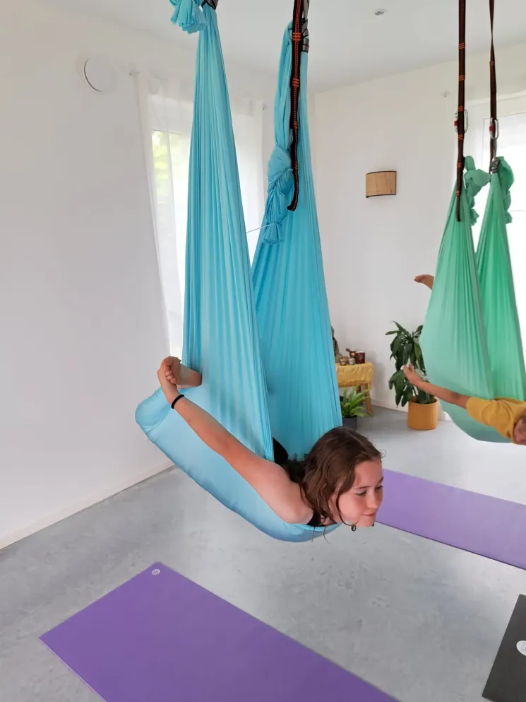 Ouder-Kind (Aerial) Yoga voor kids & teens van 3e leerjaar tem 2e middelbaar @ de Nesterij