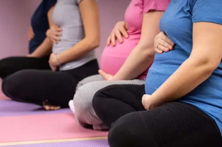 Yoga für Schwangere @ Yoga Tinka