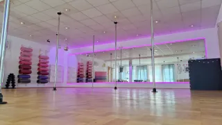 Dieser Anbieter hat keine Bildbeschreibung für dieses Bild hinterlegt