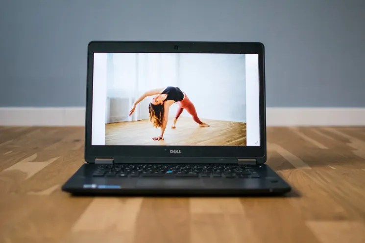 Qi Gong Yoga Flow (online) @ YOGAlicious - Sabine Markut