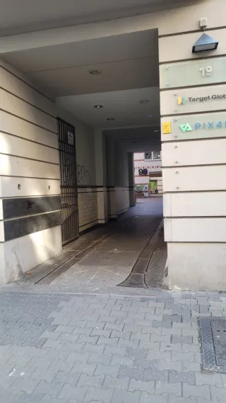 Dieser Anbieter hat keine Bildbeschreibung für dieses Bild hinterlegt