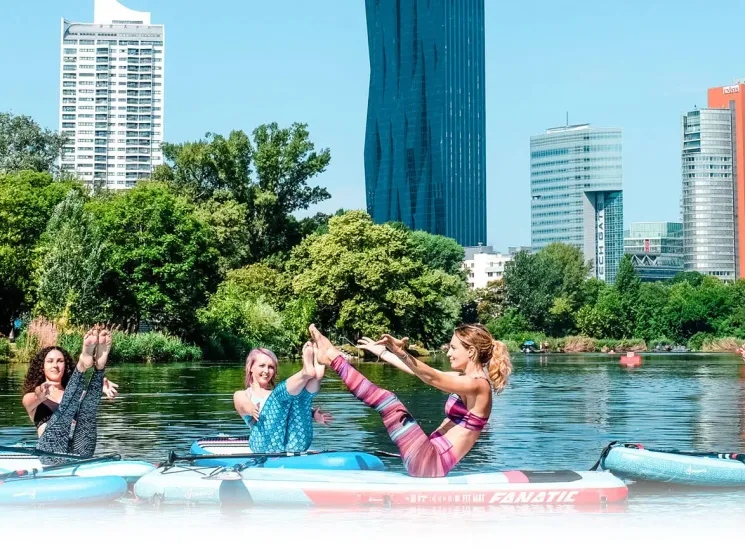 Learn to Flow - alte Donau @ SUPYOGA.AT