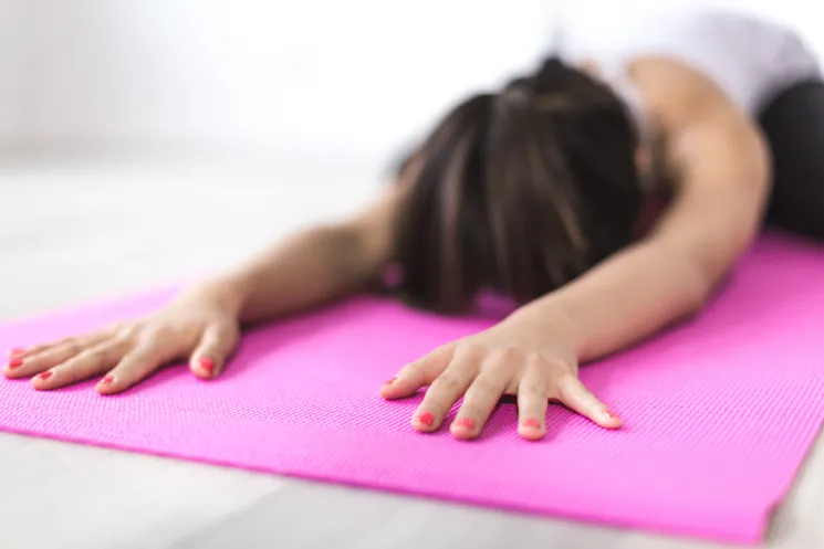 Yin Yoga Relaxed (Online Livestream) @ Zentrum für Yoga und Coaching "BewusstSein & Leben"