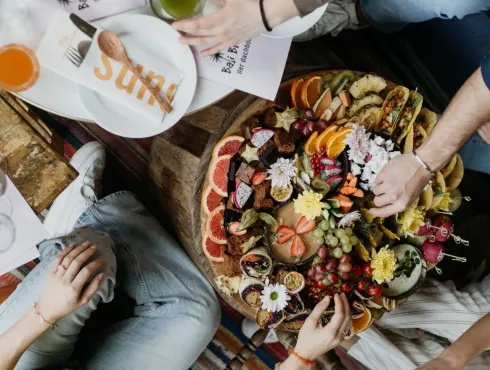 Yoga & Bali Brunch im Dachboden @25hours Hotel Wien @ Just Yoga It - Audrey Hämmerle